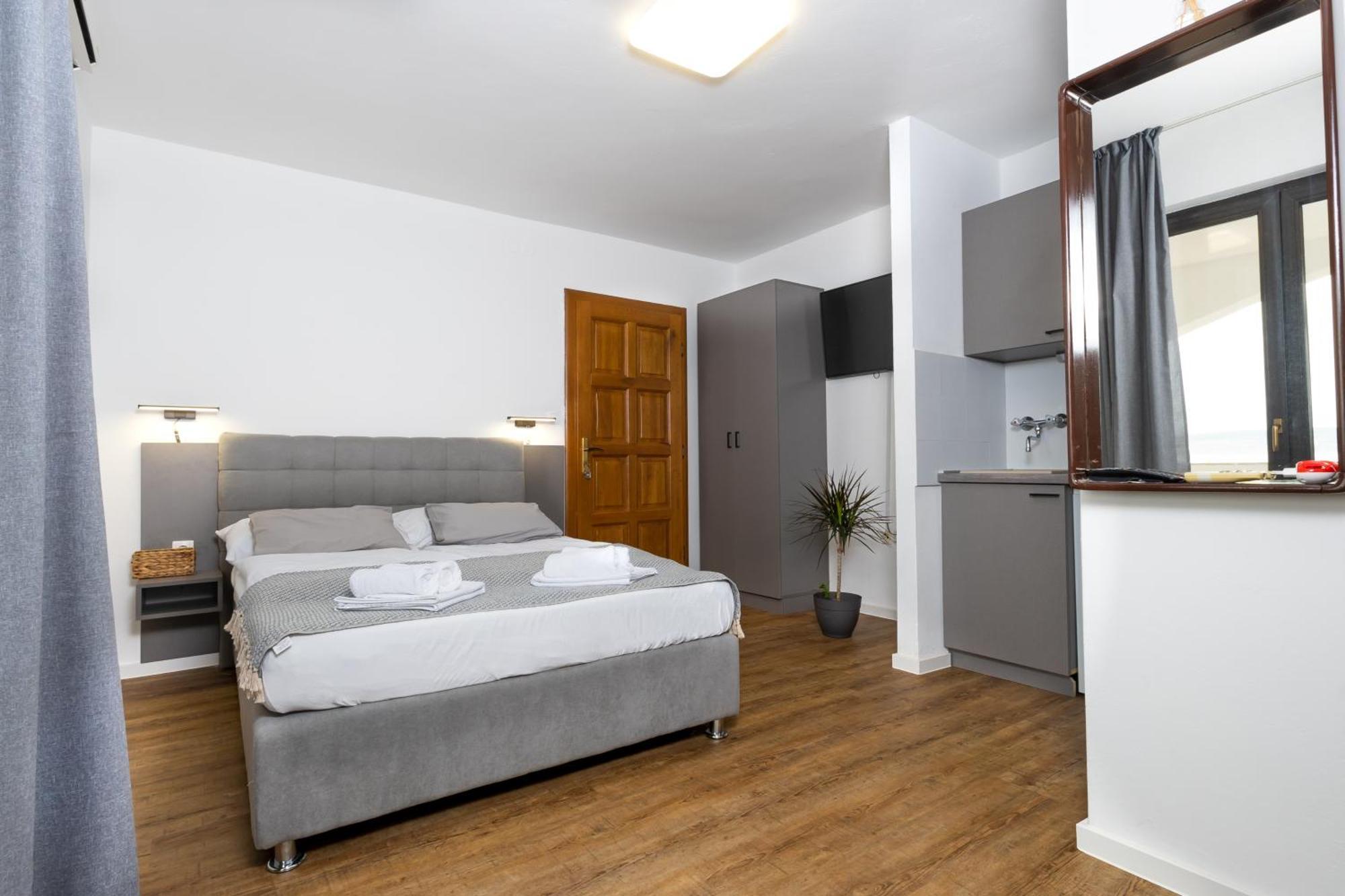 Apartments Dida Sime Stari Grad Kültér fotó